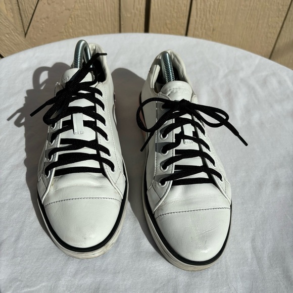 Prada BIANCO LEATHER LACE UP LOGO LOW TOP SNEAKERS - Picture 16 of 16